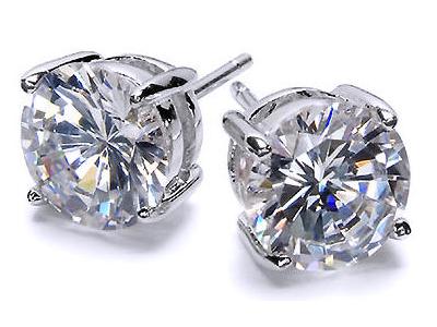 Diaond Stud Earrings are an ever-popular choice, for brilliant diamonds you can wear any time.